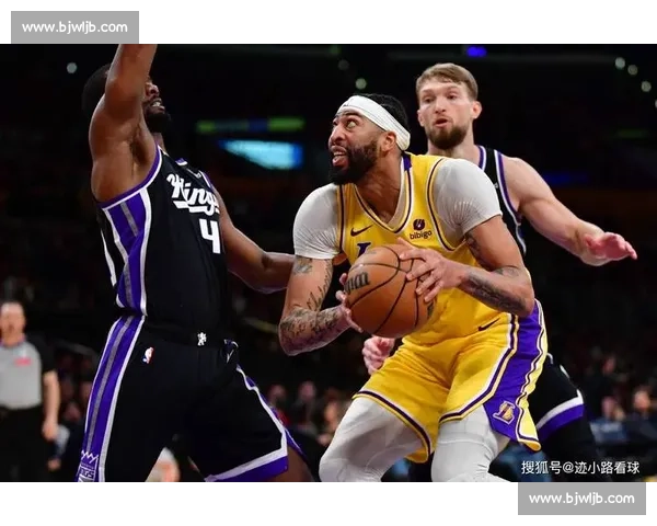 湖人对阵猛龙焦点直播詹眉领衔冲击连胜夜全场高能看点解析赛前前瞻